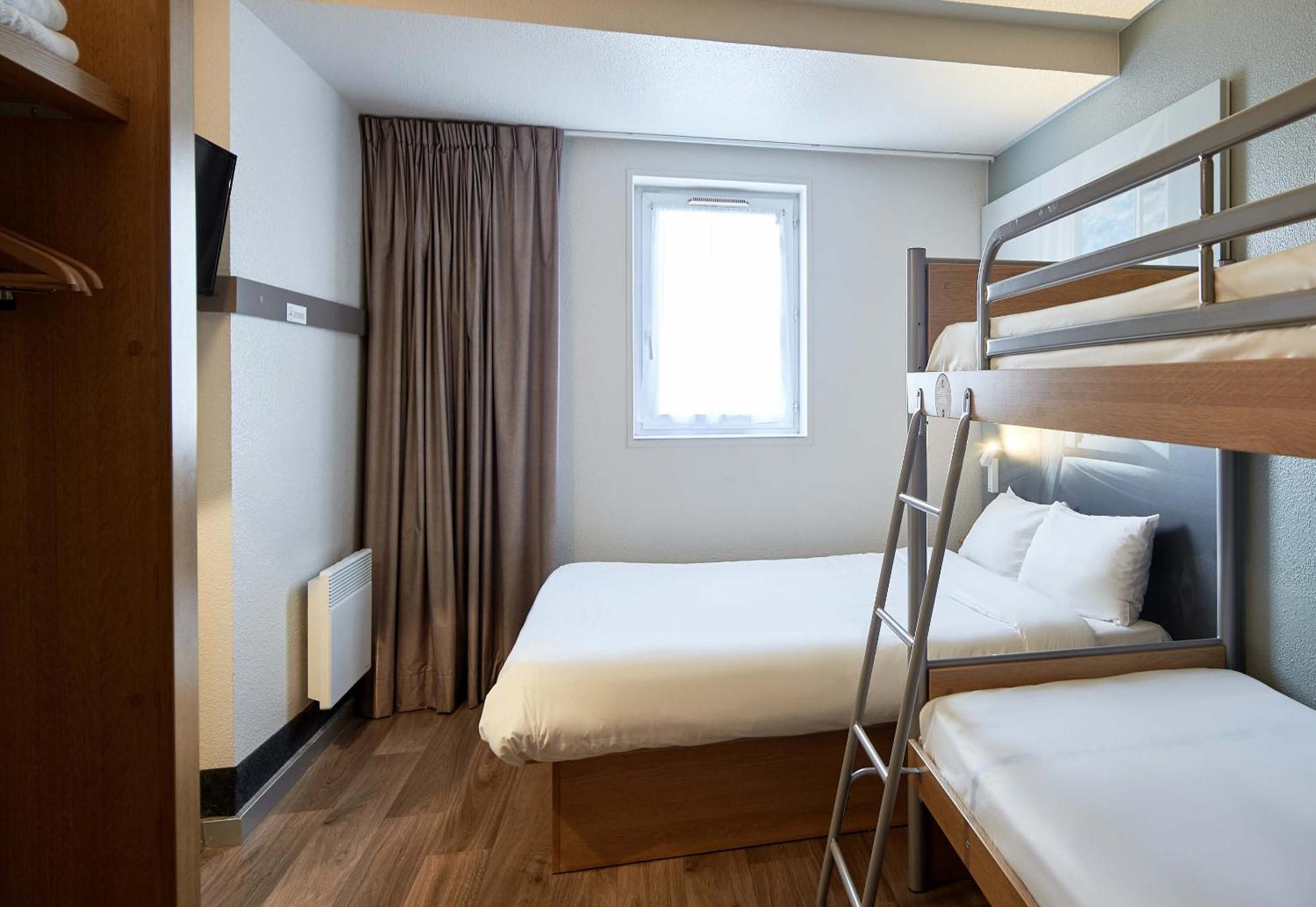 B&B Hotel Maurepas موريبا المظهر الخارجي الصورة