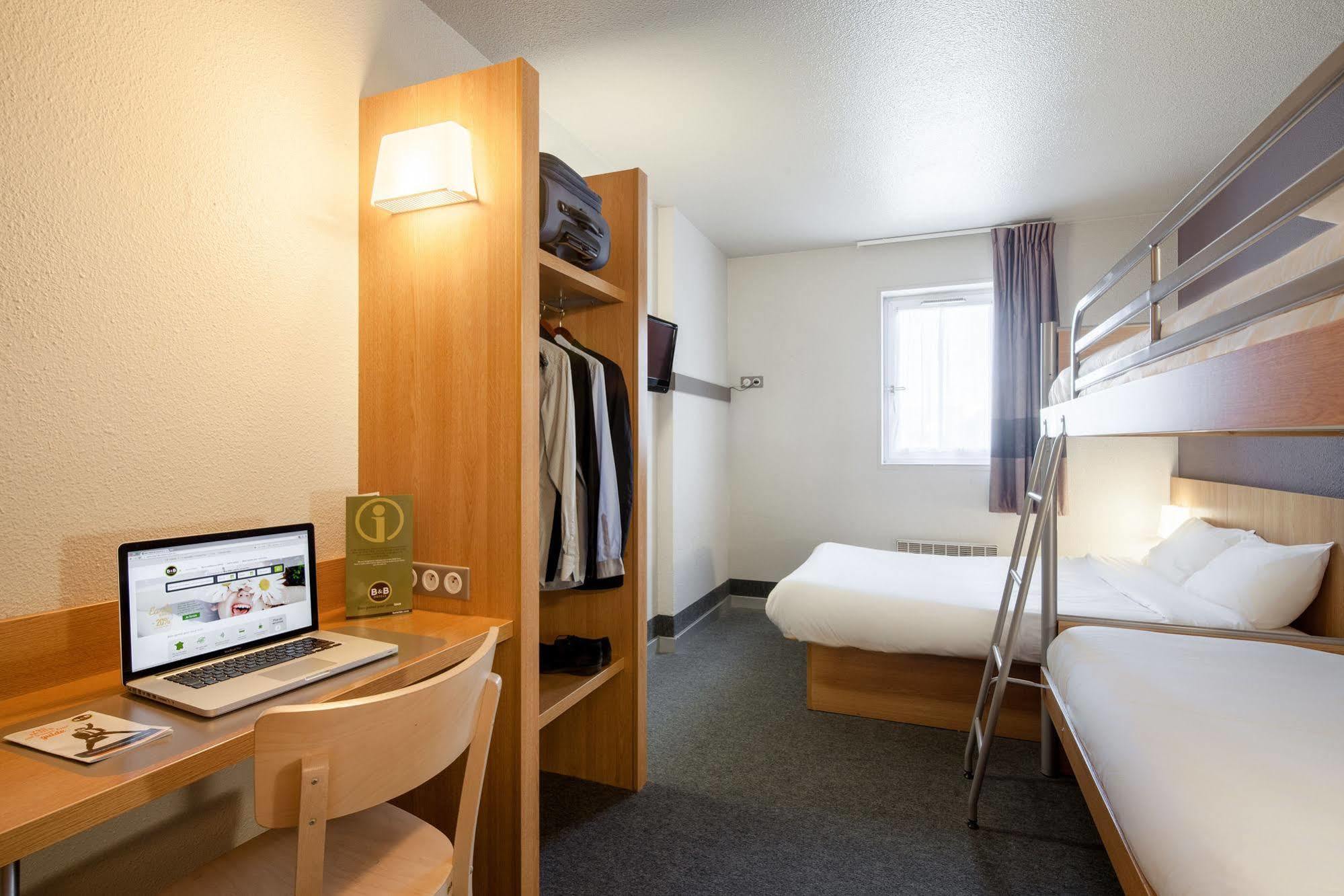 B&B Hotel Maurepas موريبا المظهر الخارجي الصورة